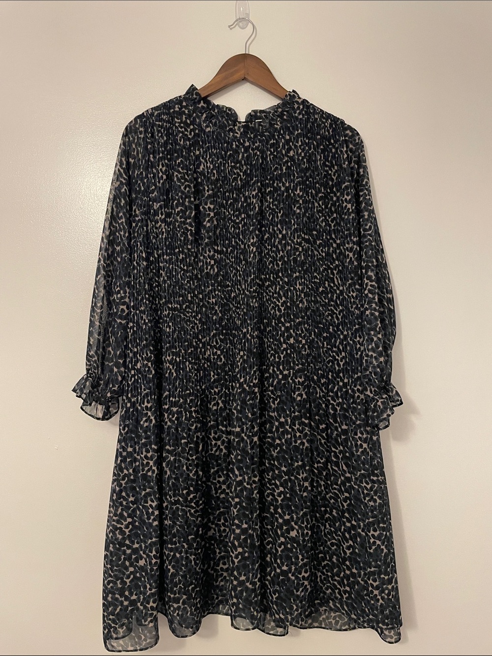 Anthropologie Seen Worn Kept Animal Print Knee Length Long Sleeve Dress